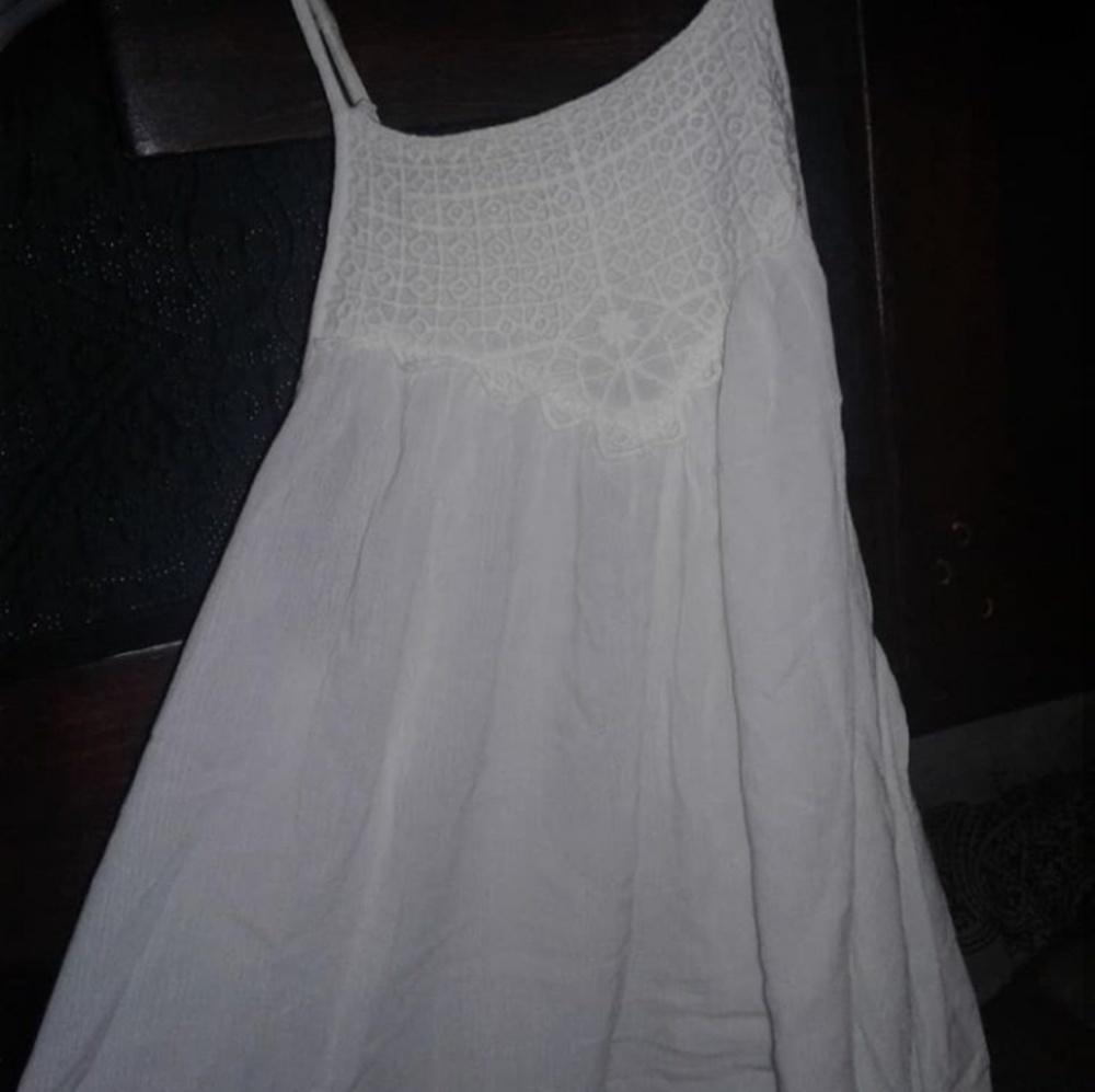 Loose shirt